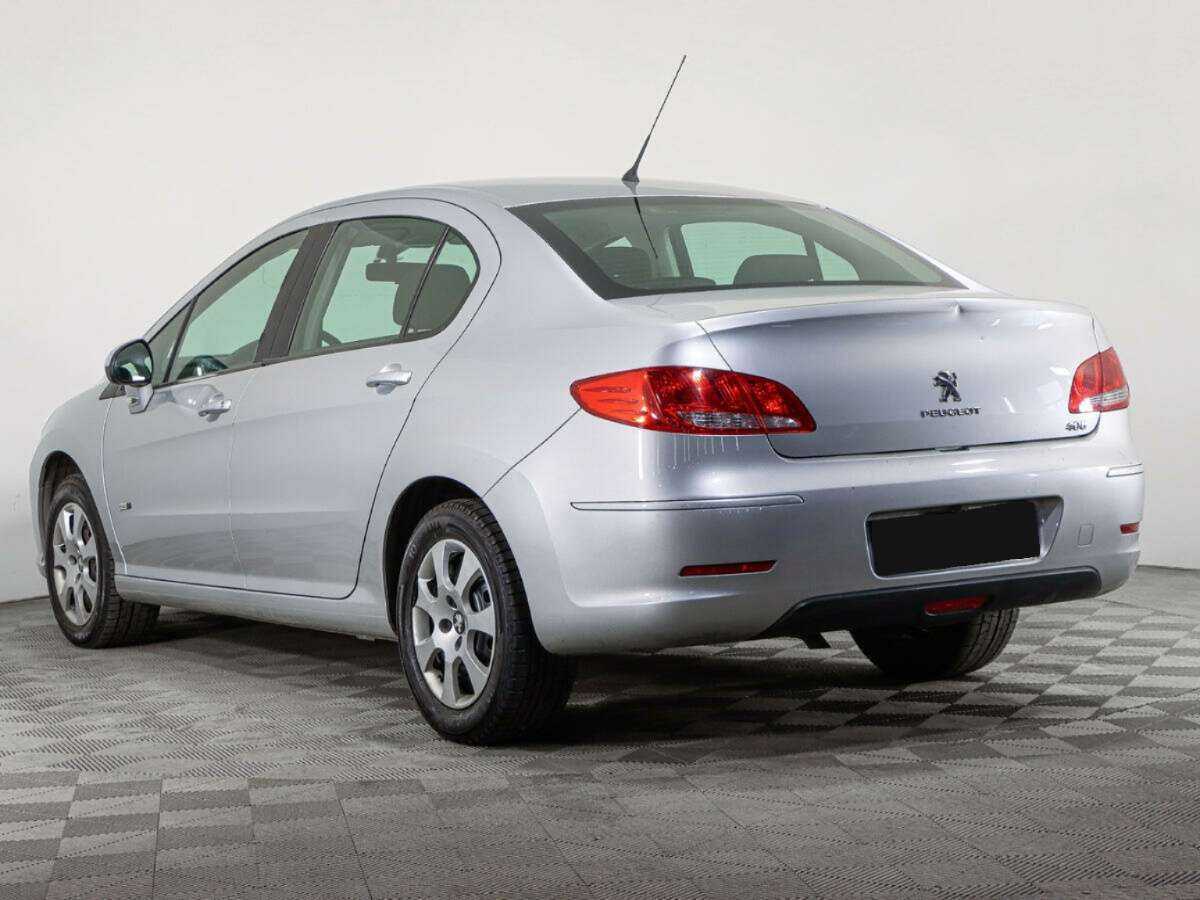 Peugeot 408