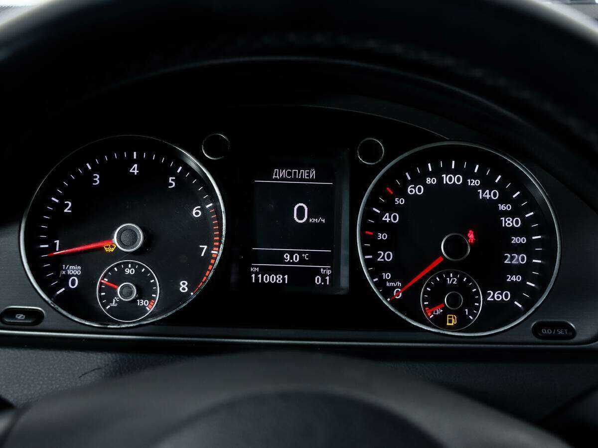 Volkswagen Passat 2011