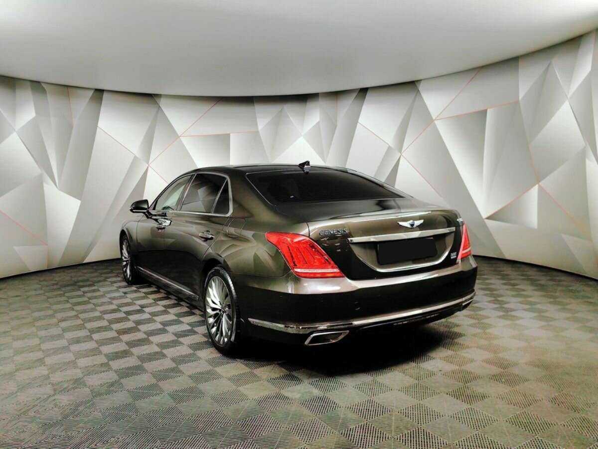 Genesis G90