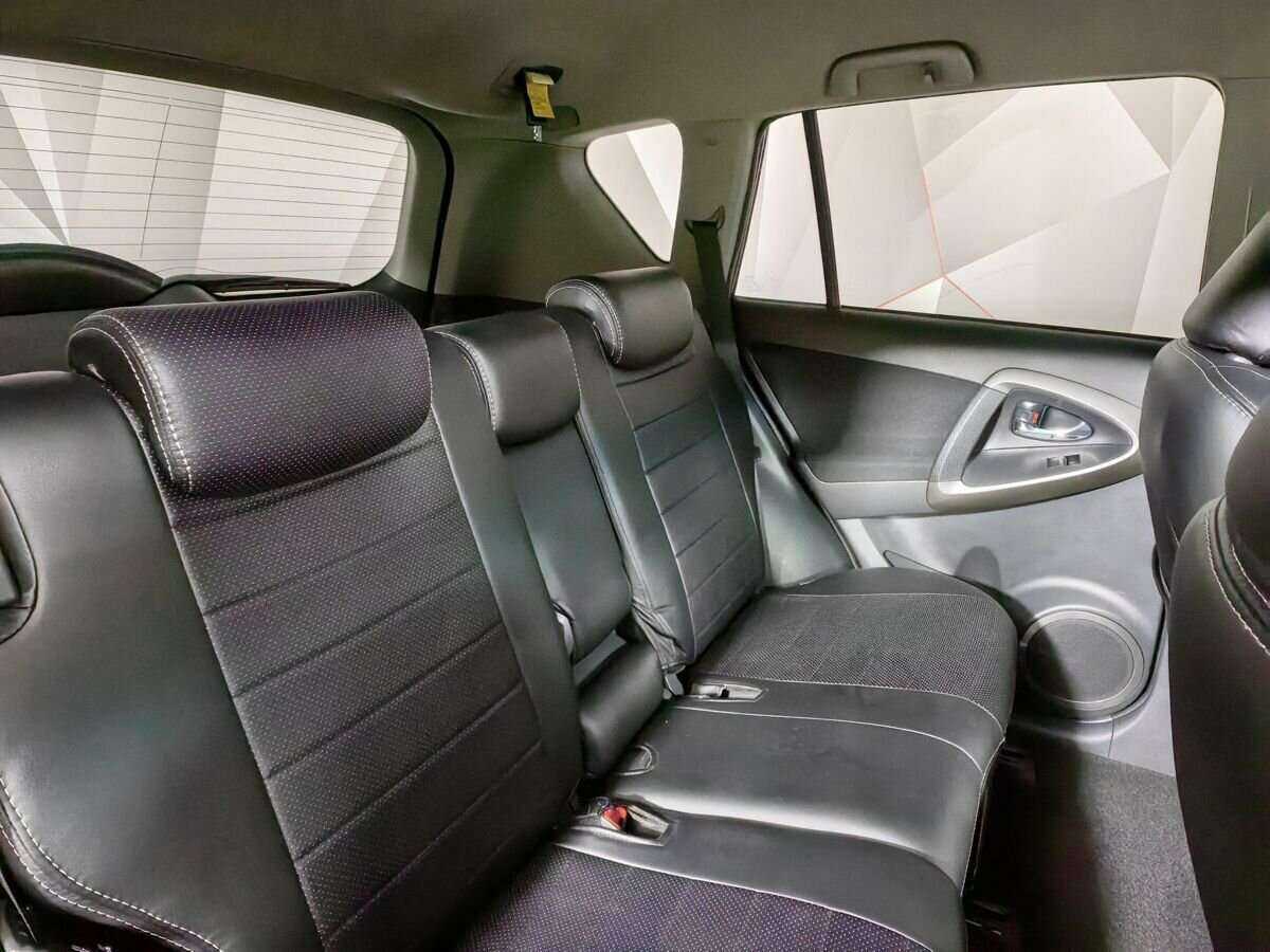 Toyota RAV4 2010