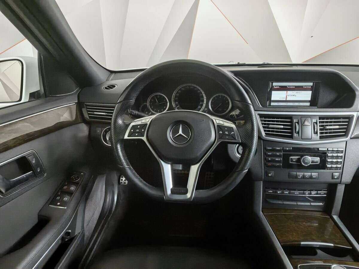 Mercedes-Benz E-Класс 2013