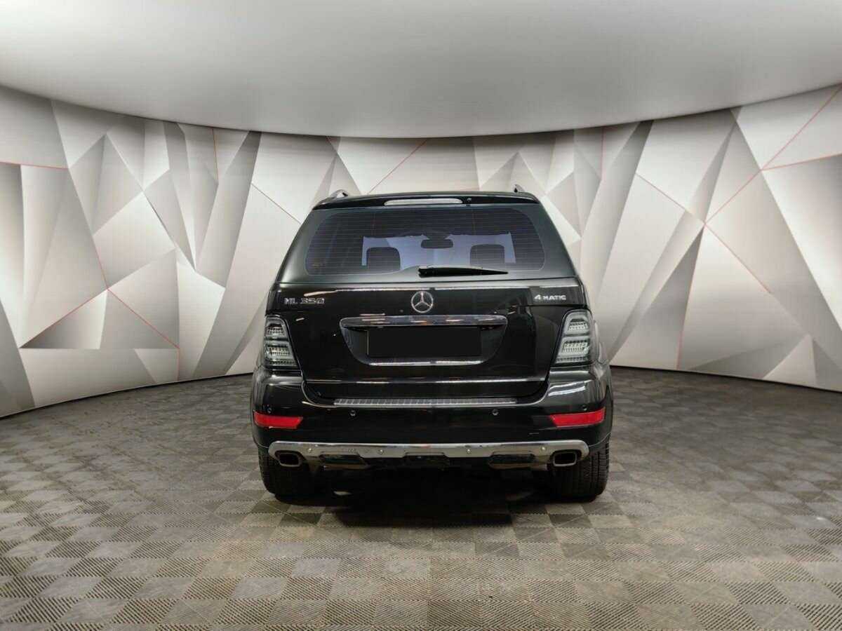 Mercedes-Benz M-Класс