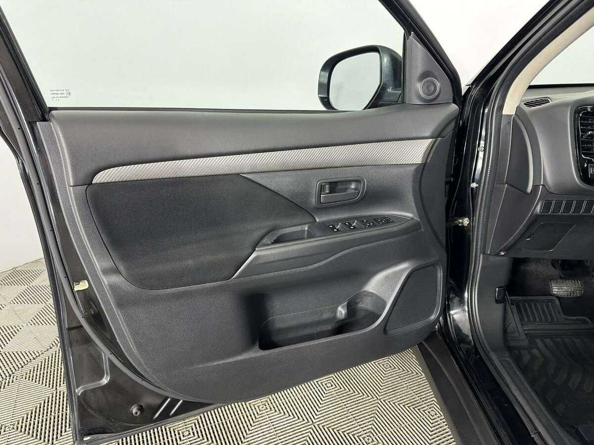 Mitsubishi Outlander 2017