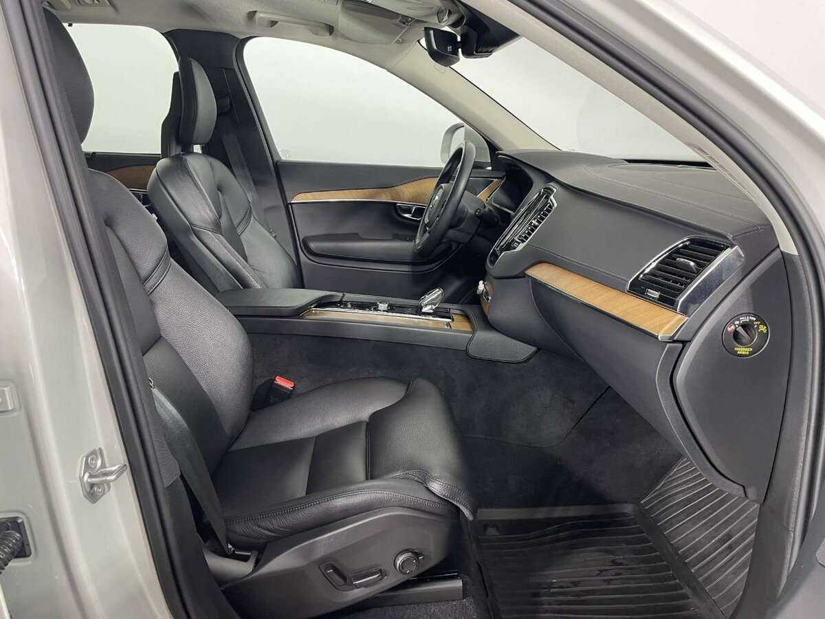 Volvo XC90 2021