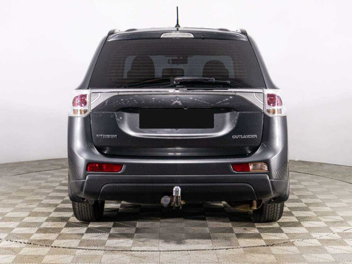 Mitsubishi Outlander 2013