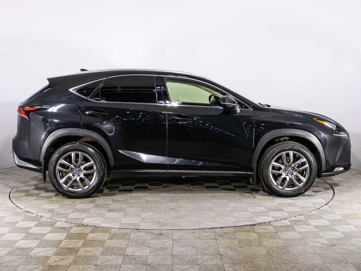 Lexus NX