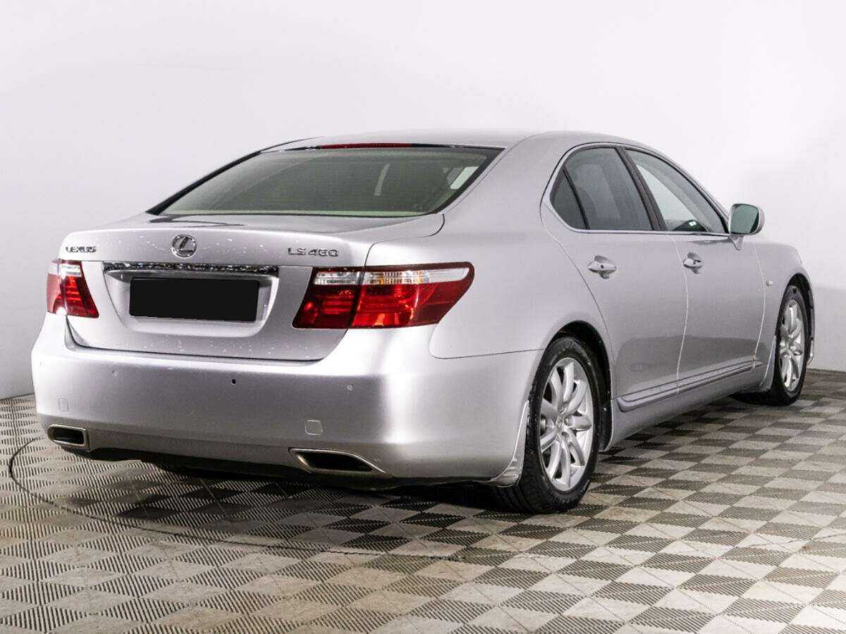 Lexus LS