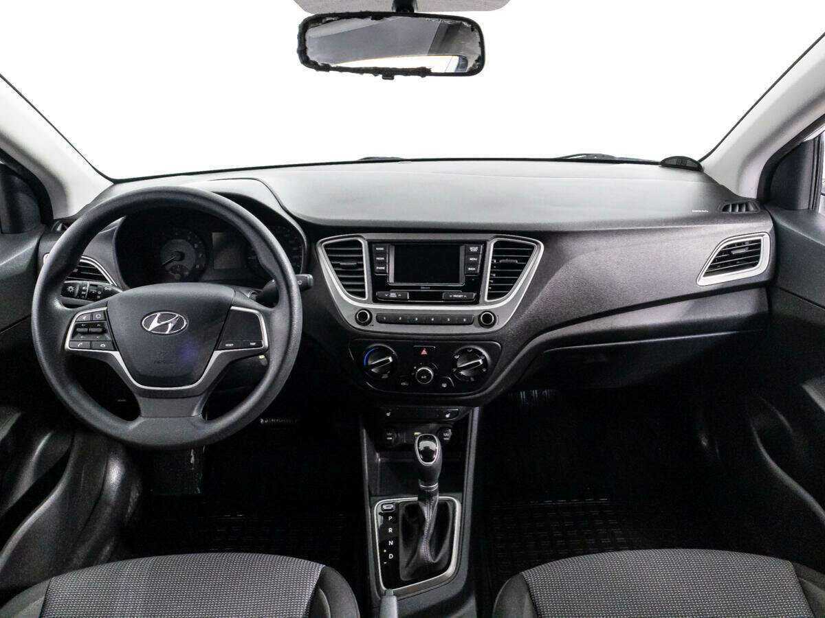 Hyundai Solaris 2021