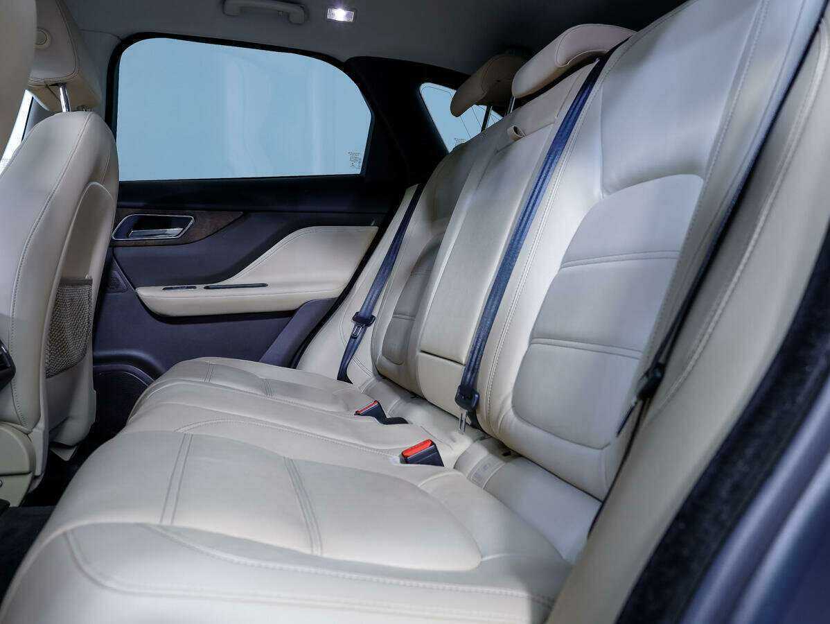Jaguar F-Pace 2018