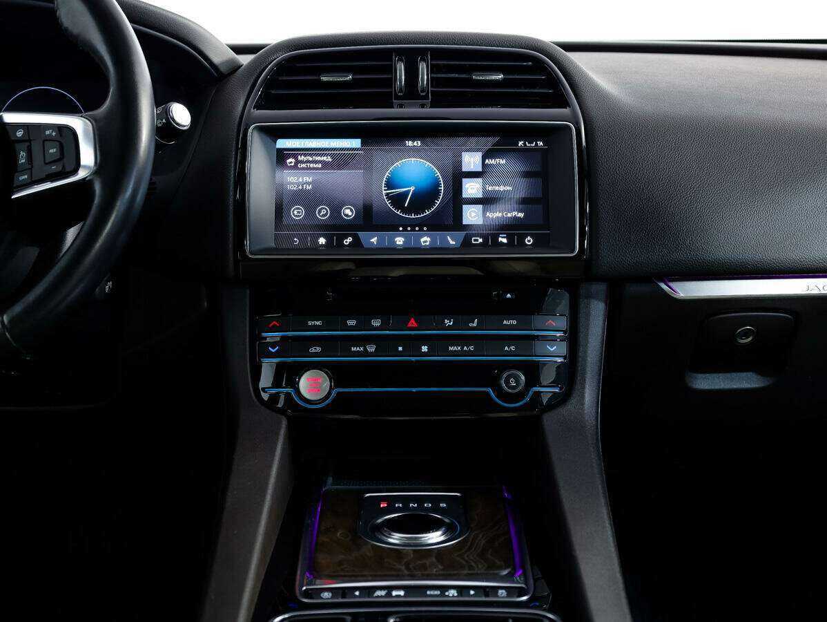 Jaguar F-Pace 2018