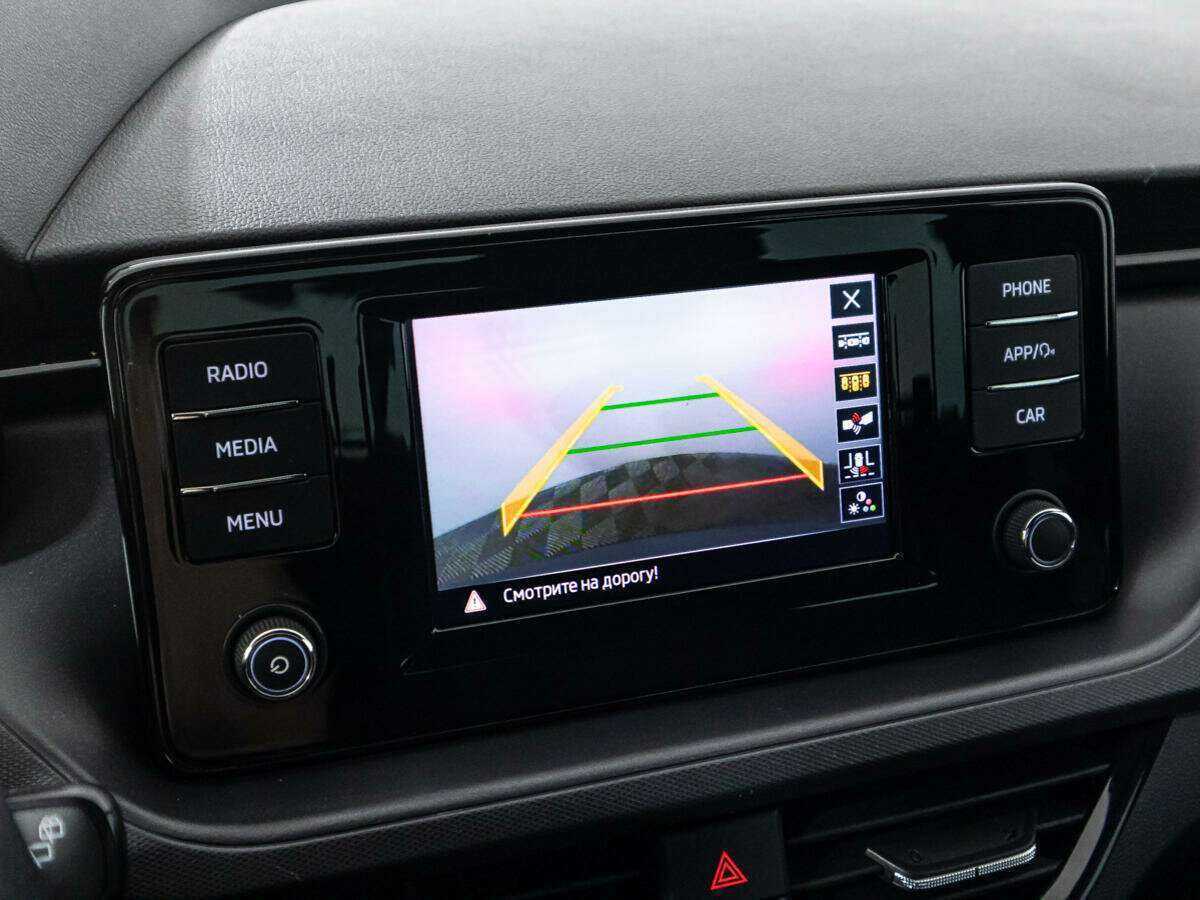 Skoda Rapid 2021