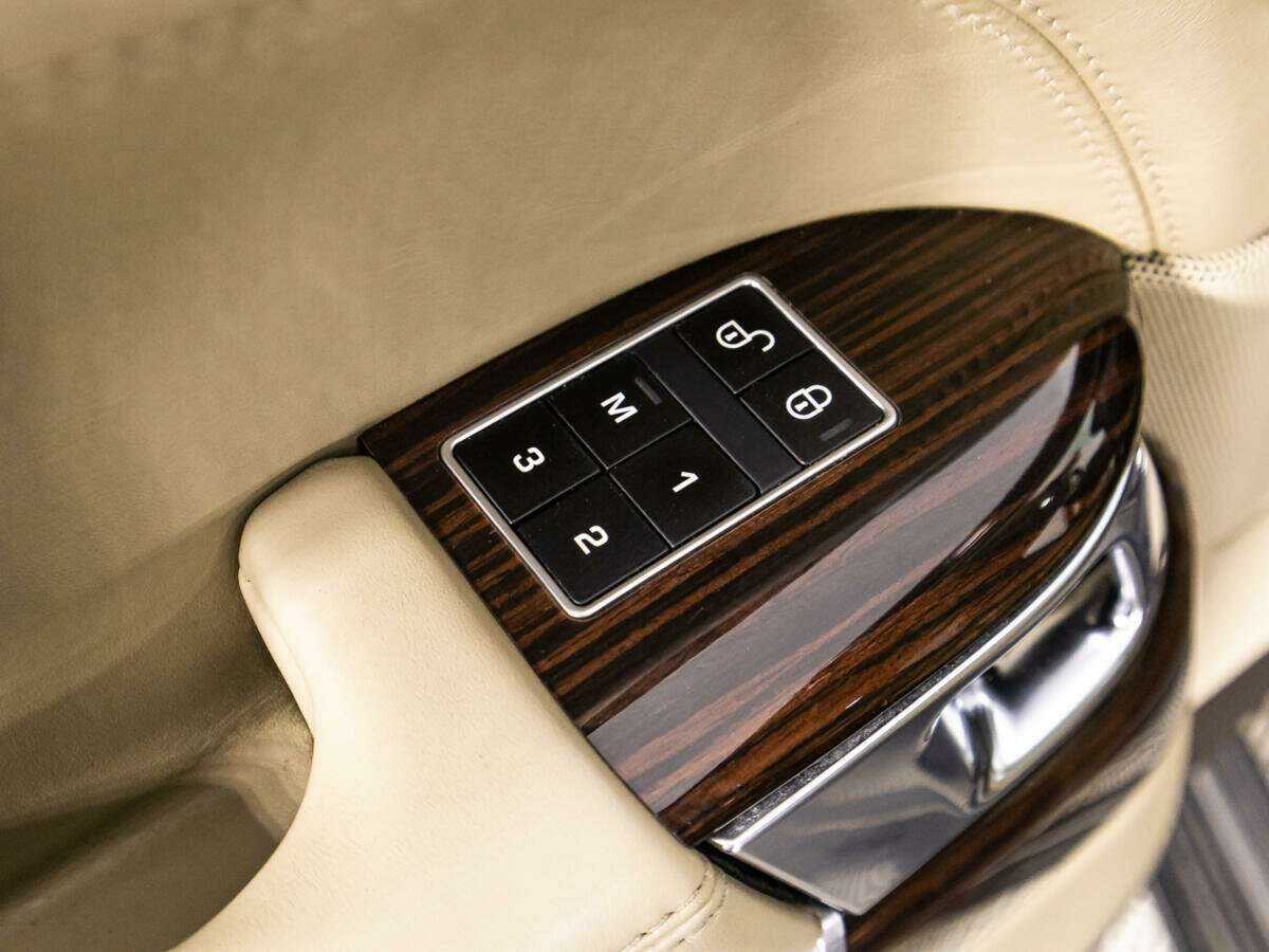 Land Rover Range Rover 2013