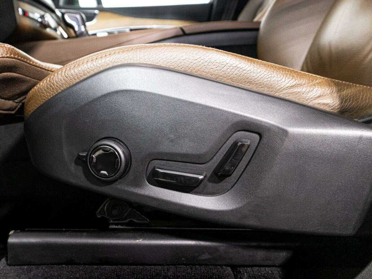 Volvo XC90 2019