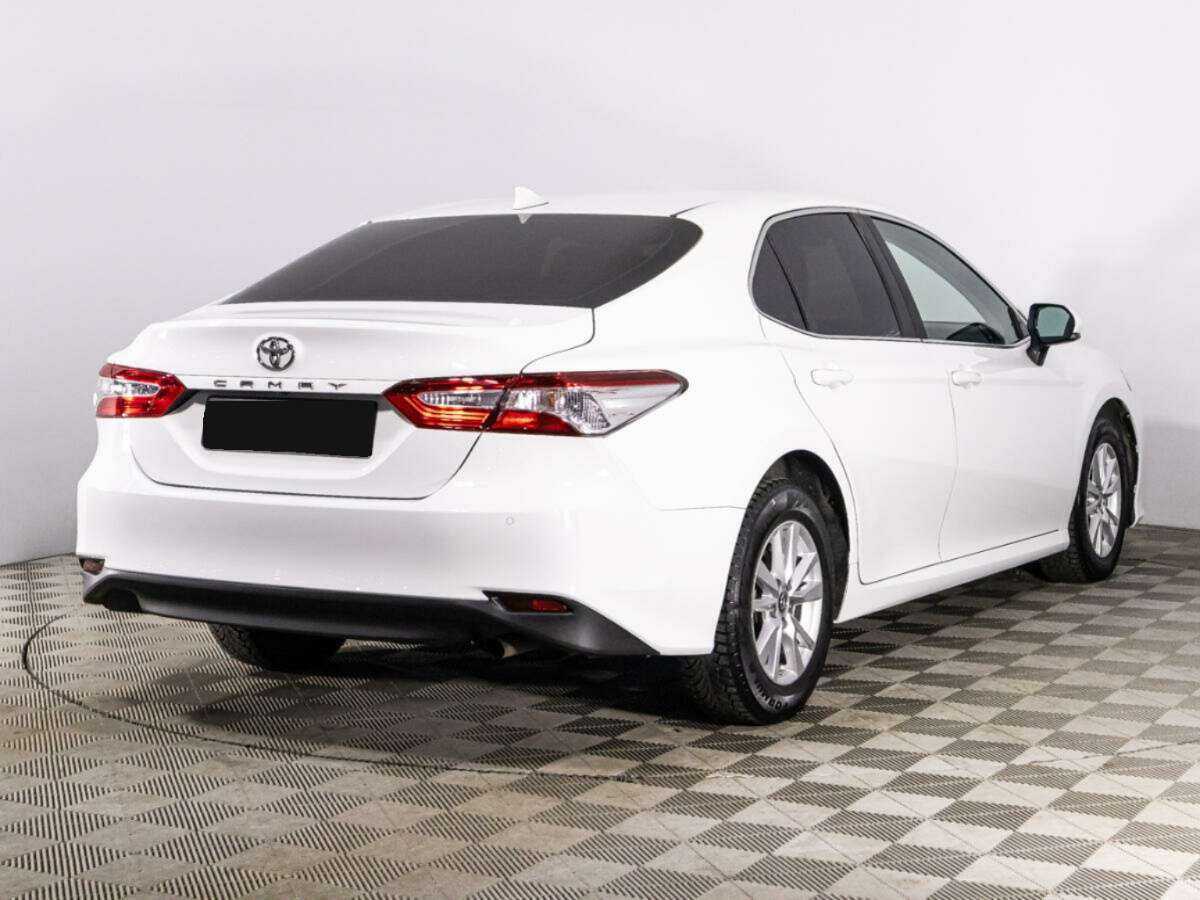 Toyota Camry 2019
