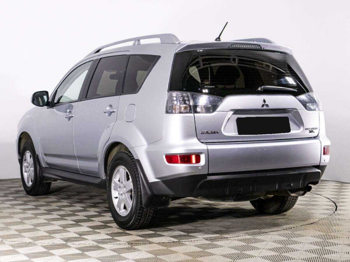 Mitsubishi Outlander 2010