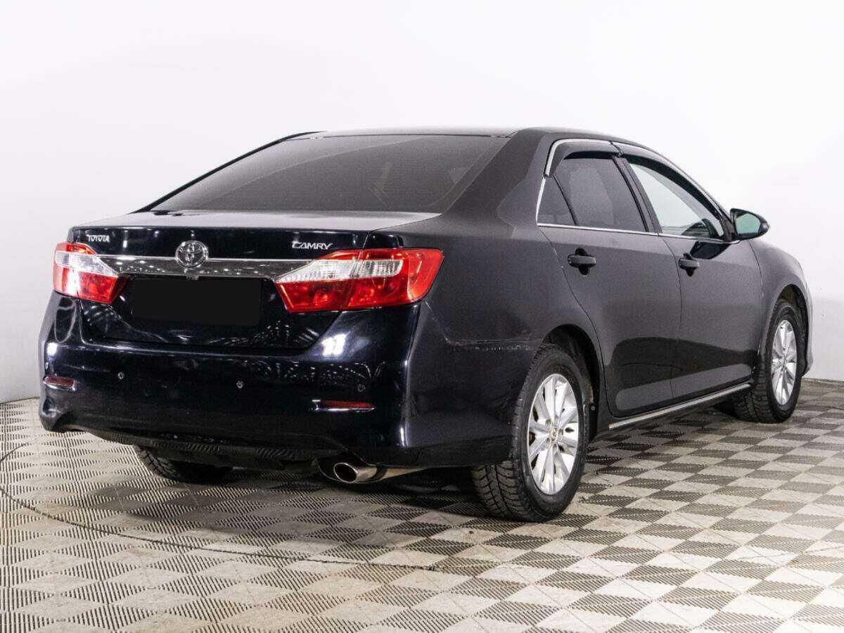 Toyota Camry 2012