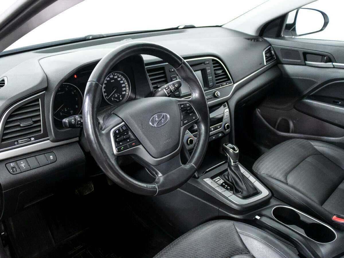 Hyundai Elantra 2016