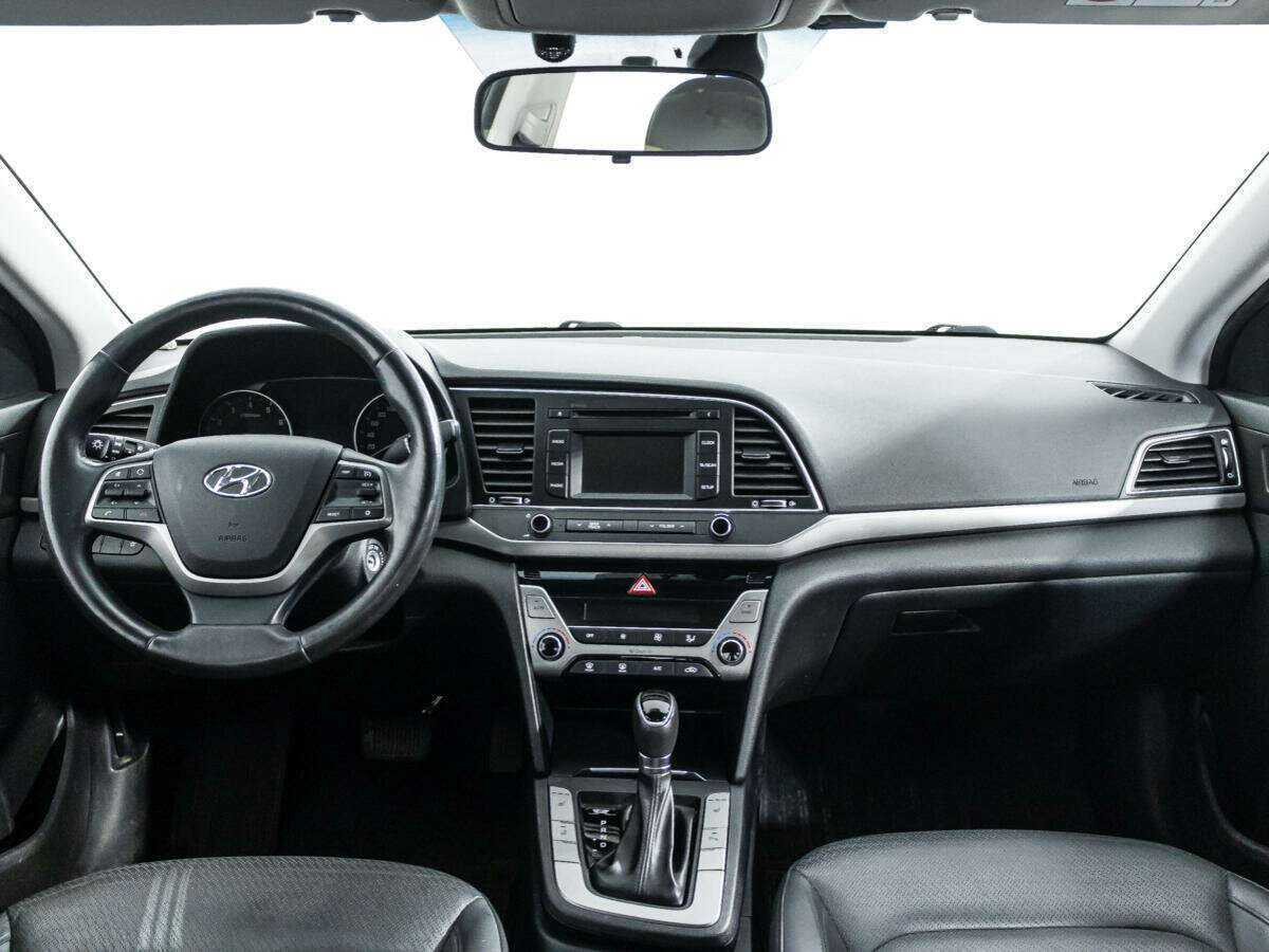 Hyundai Elantra 2016