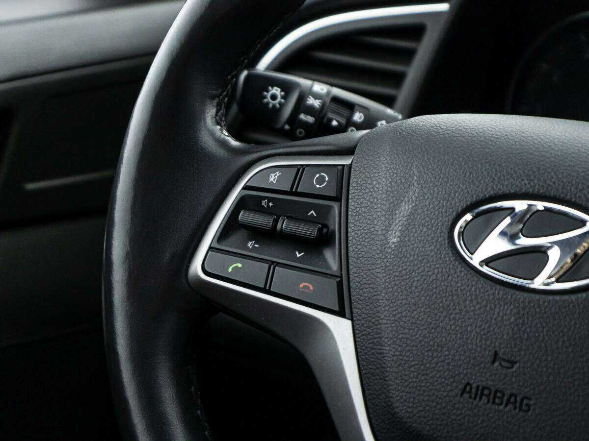 Hyundai Elantra 2016
