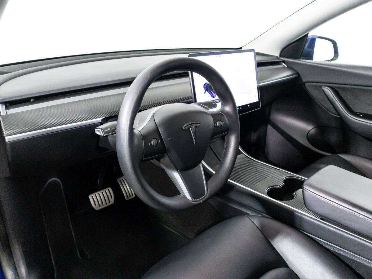 Tesla Model Y 2020