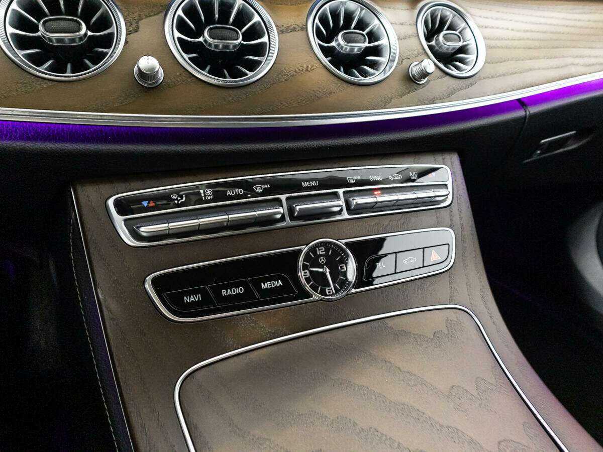 Mercedes-Benz E-Класс 2017