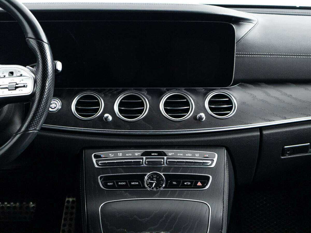 Mercedes-Benz E-Класс 2019
