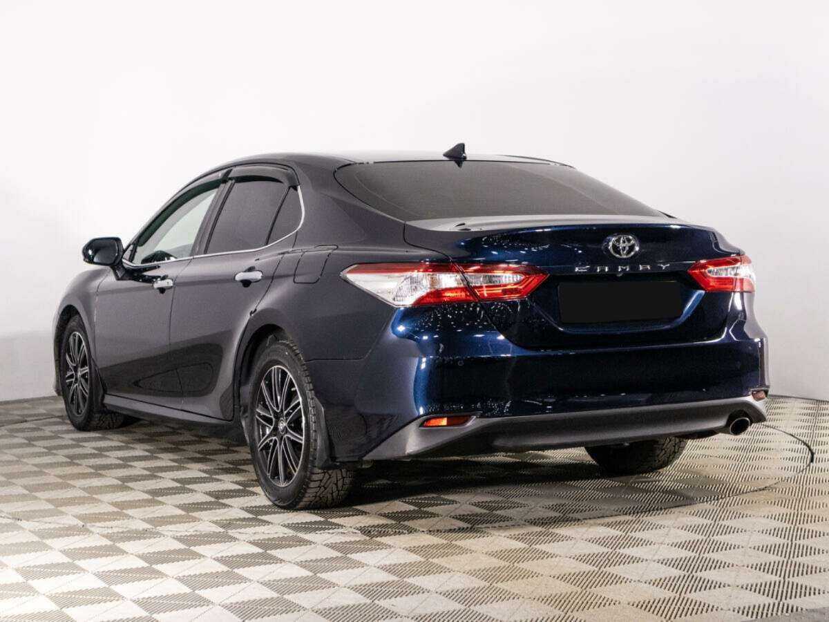 Toyota Camry 2018