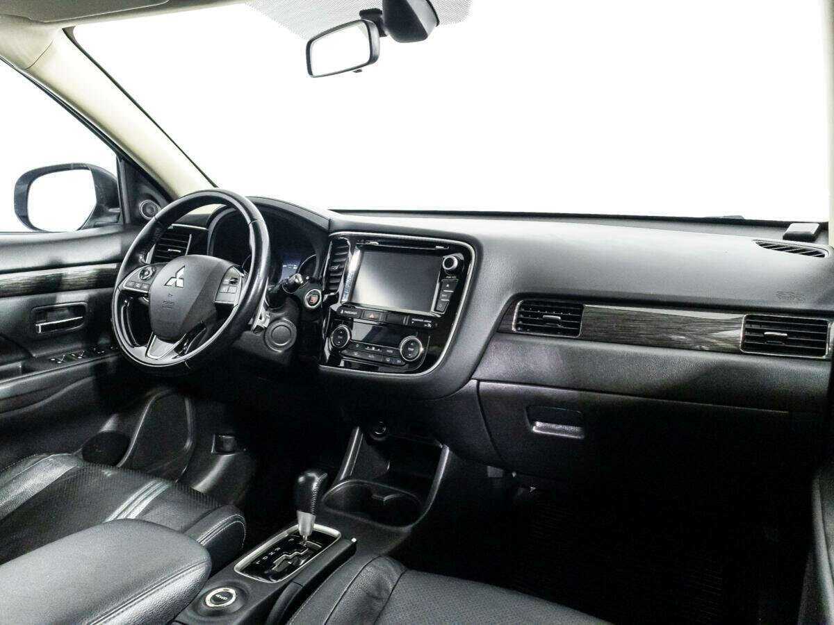 Mitsubishi Outlander 2015