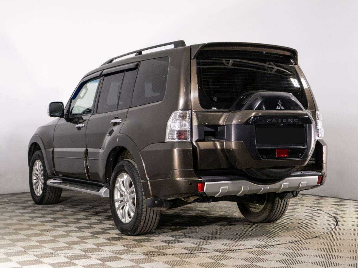 Mitsubishi Pajero 2017