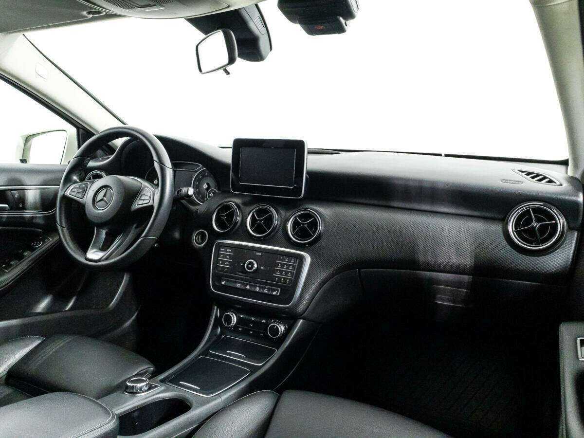 Mercedes-Benz A-Класс 2016