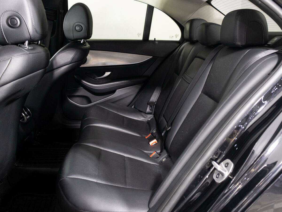 Mercedes-Benz E-Класс 2019