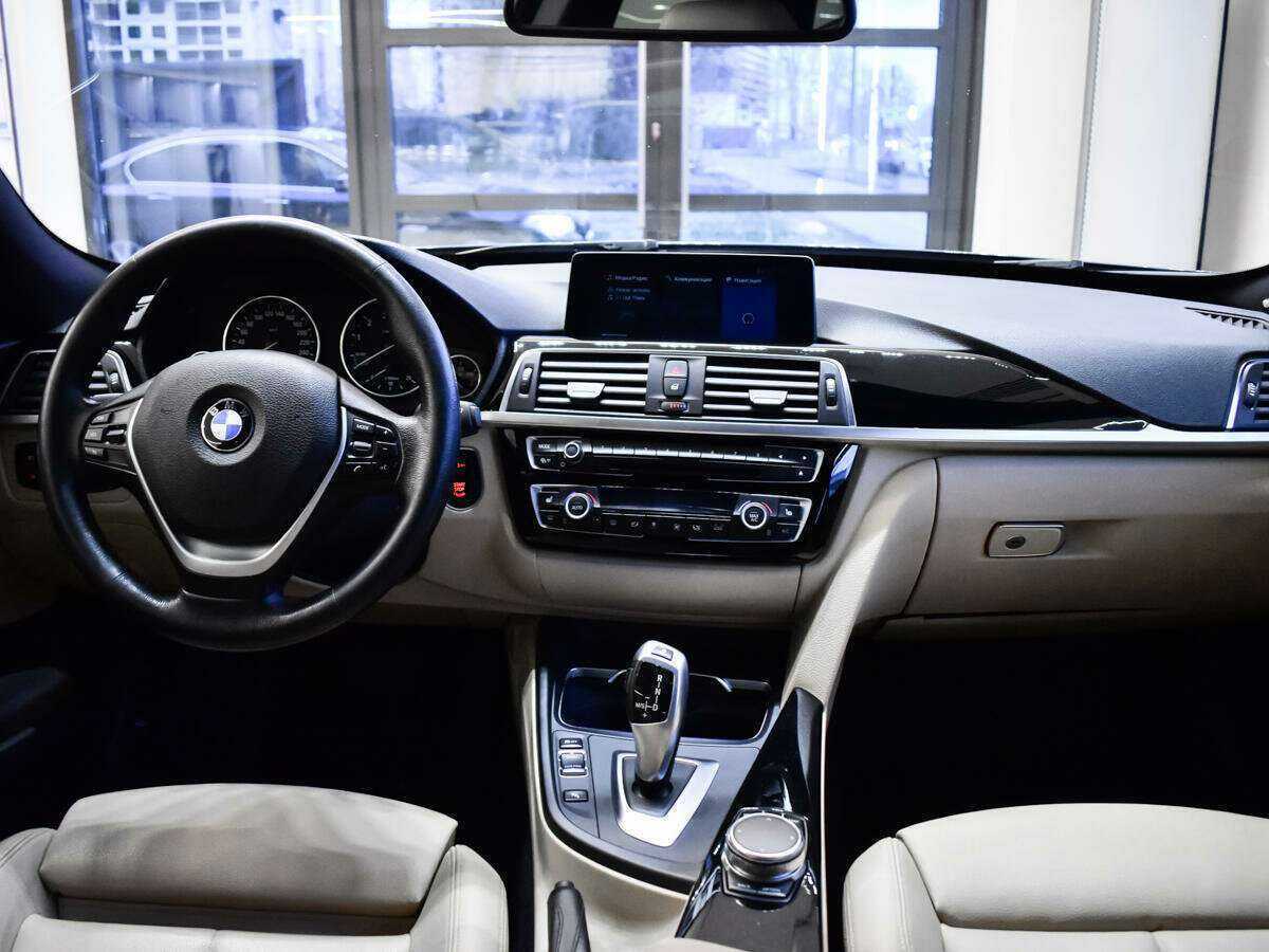 BMW 3 серии 2016