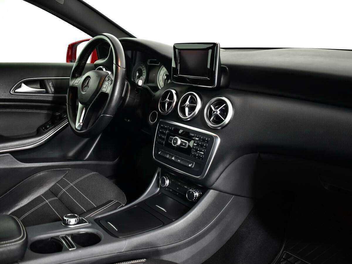Mercedes-Benz A-Класс 2013