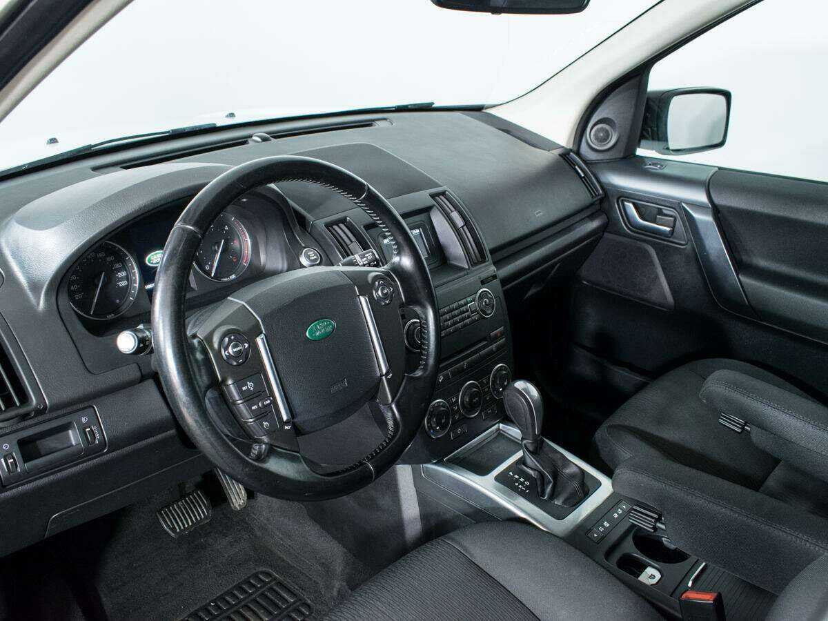 Land Rover Freelander 2013