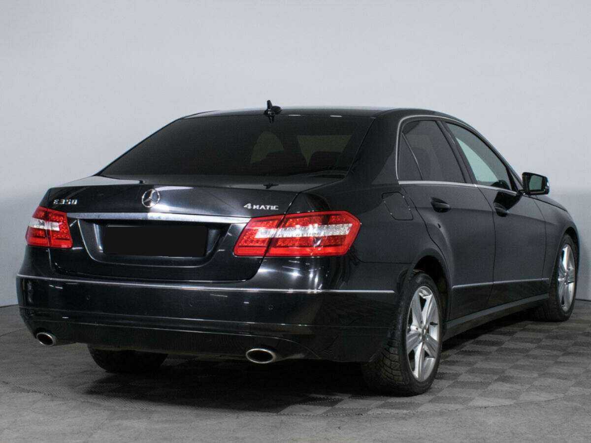 Mercedes-Benz E-Класс 2012