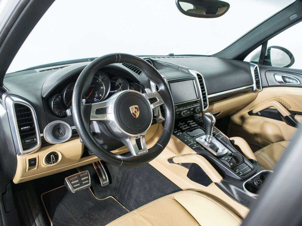 Porsche Cayenne 2014