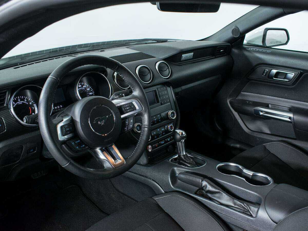 Ford Mustang 2022