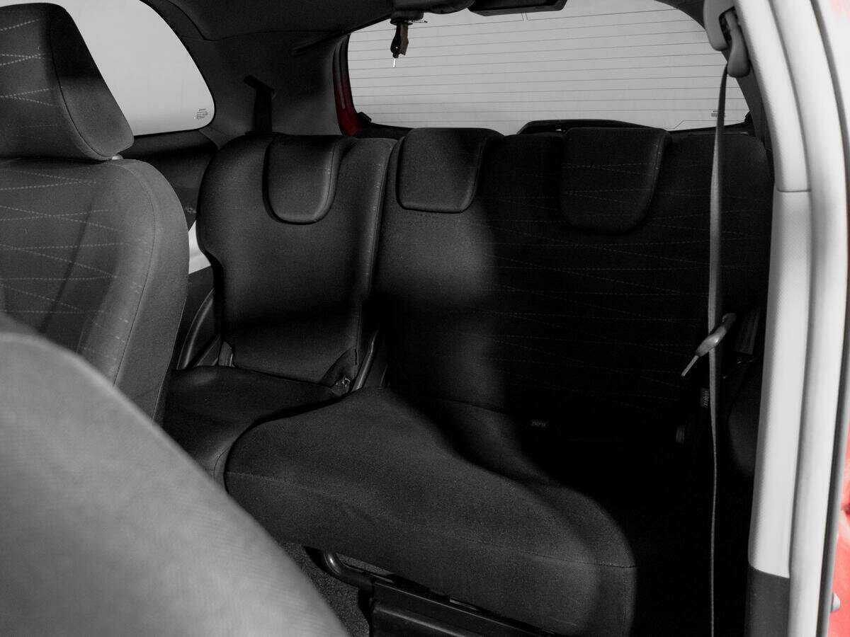 Toyota Yaris 2010