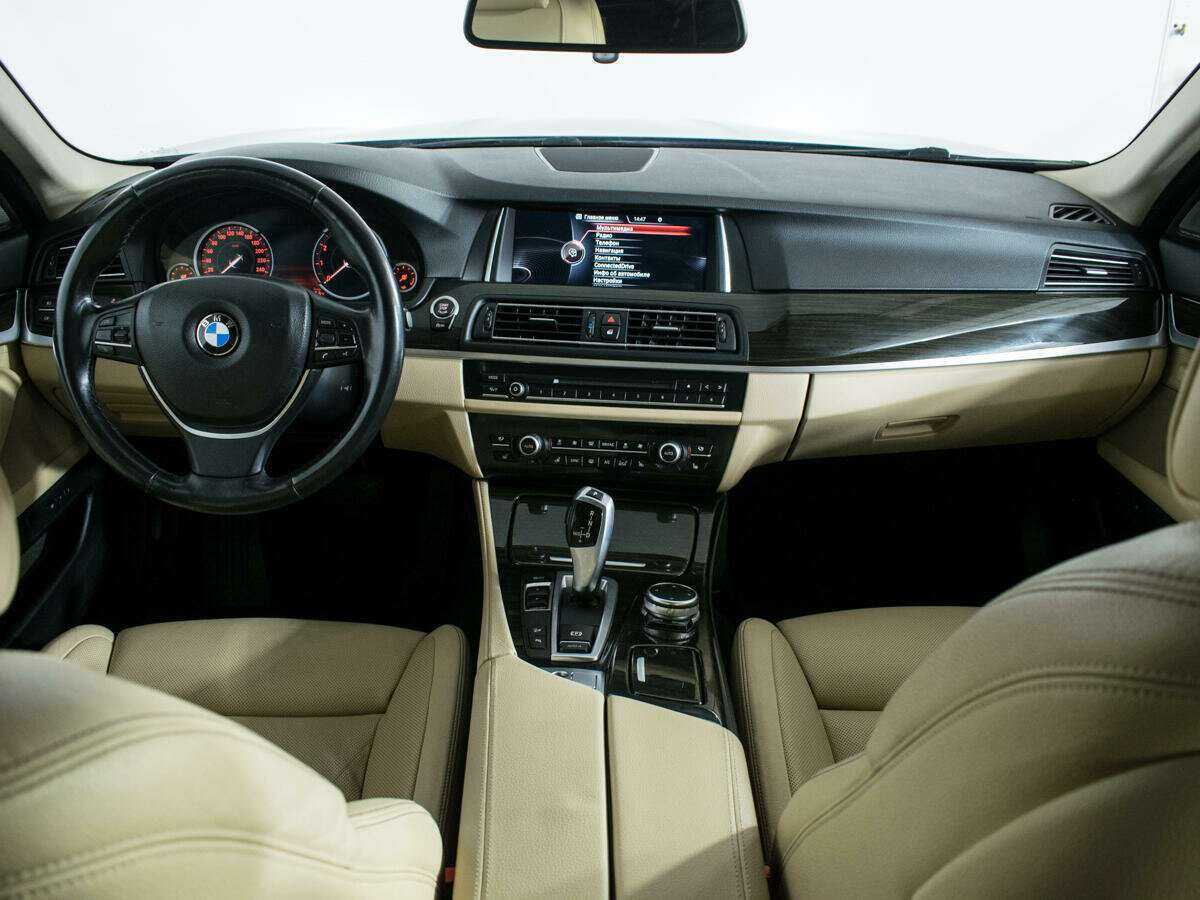 BMW 5 серии 2016