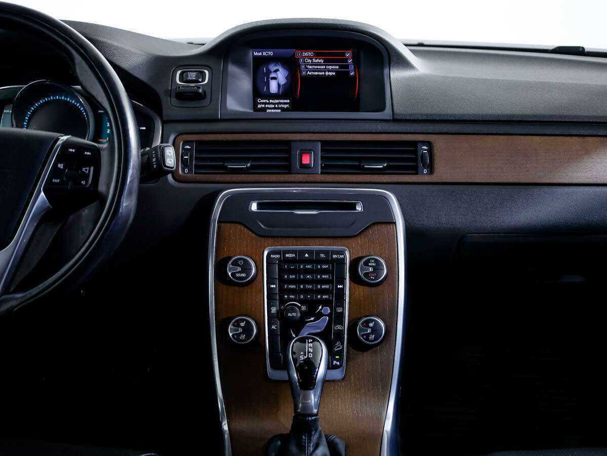 Volvo XC70 2014