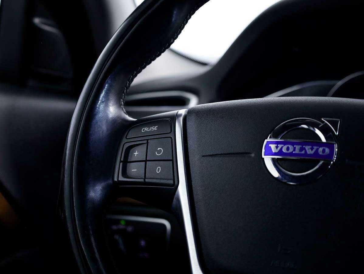 Volvo XC70 2014