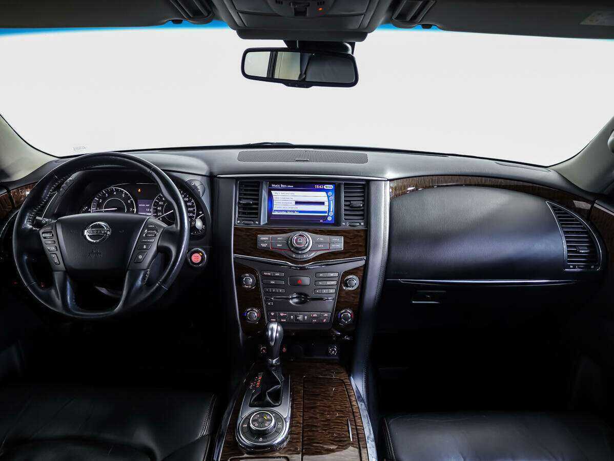 Nissan Patrol 2010