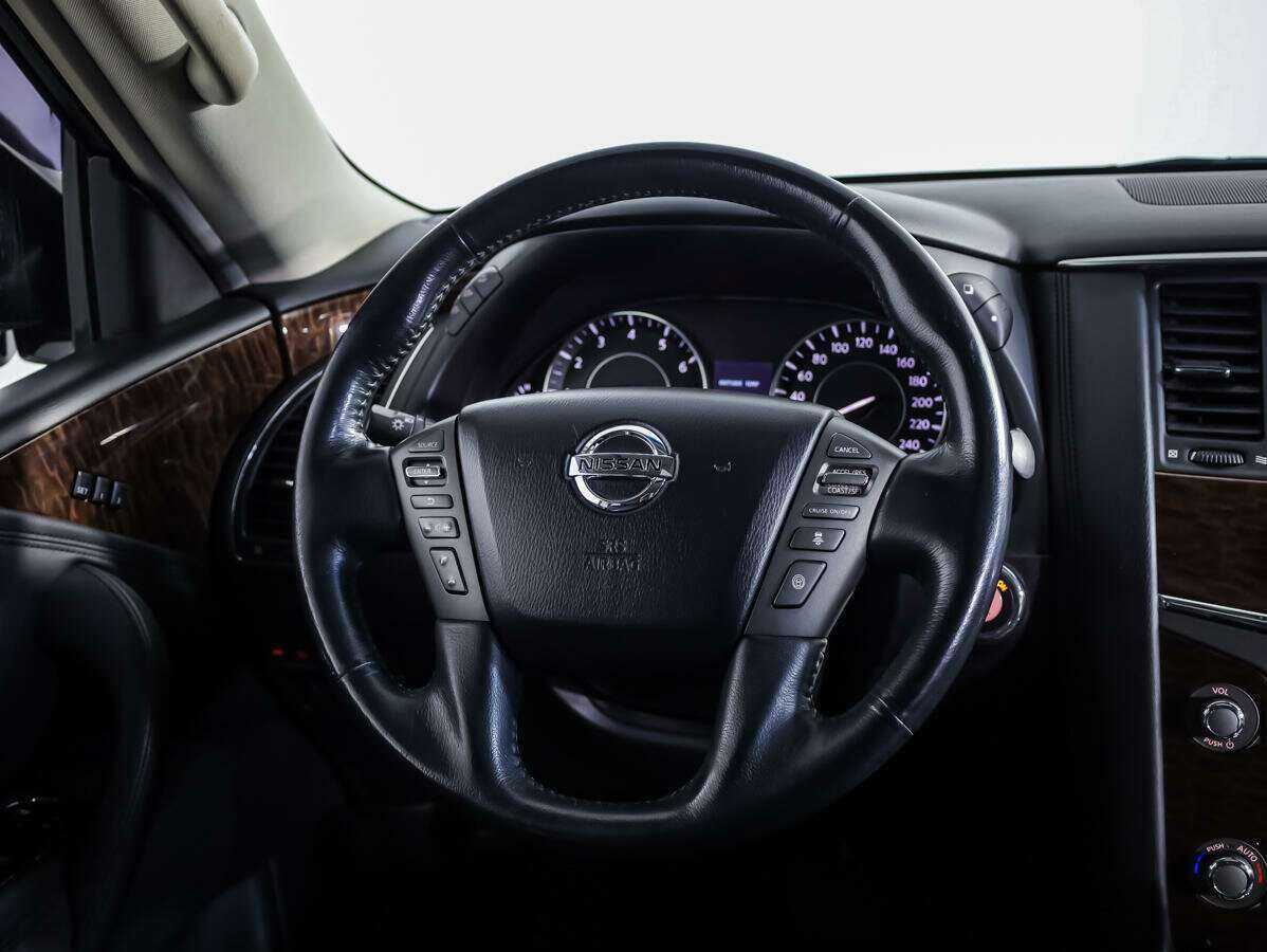 Nissan Patrol 2010