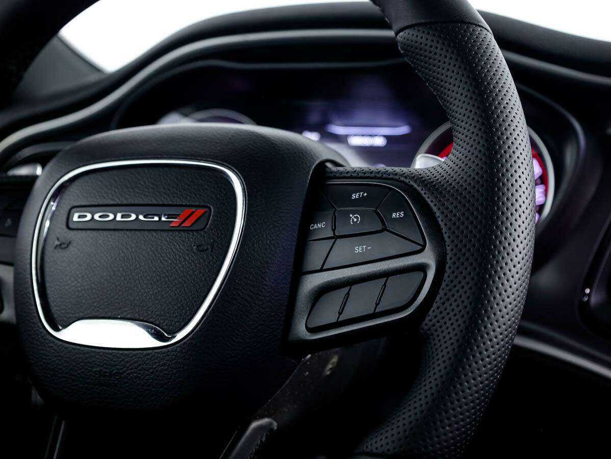 Dodge Challenger 2020