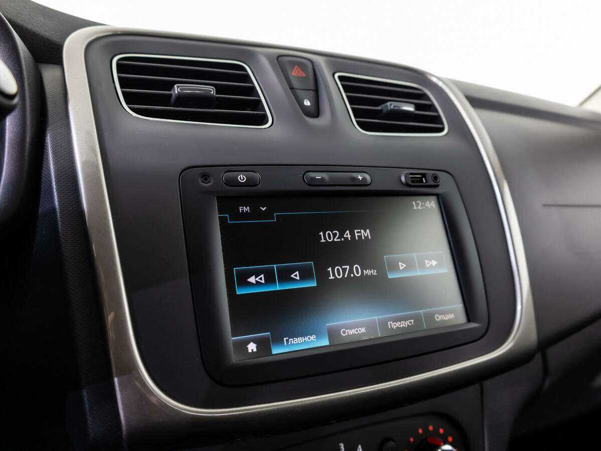 Renault Logan 2019