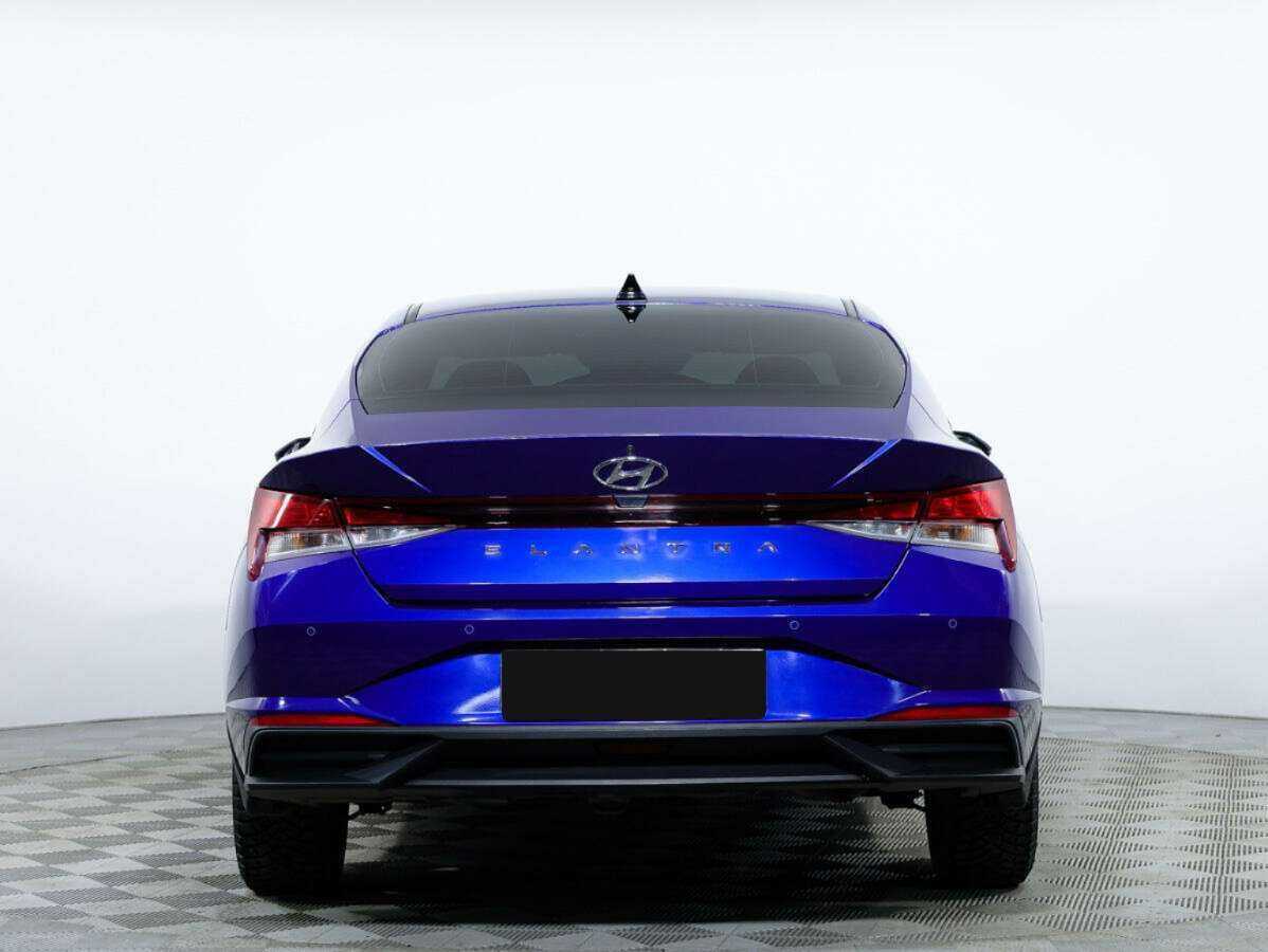 Hyundai Elantra 2021