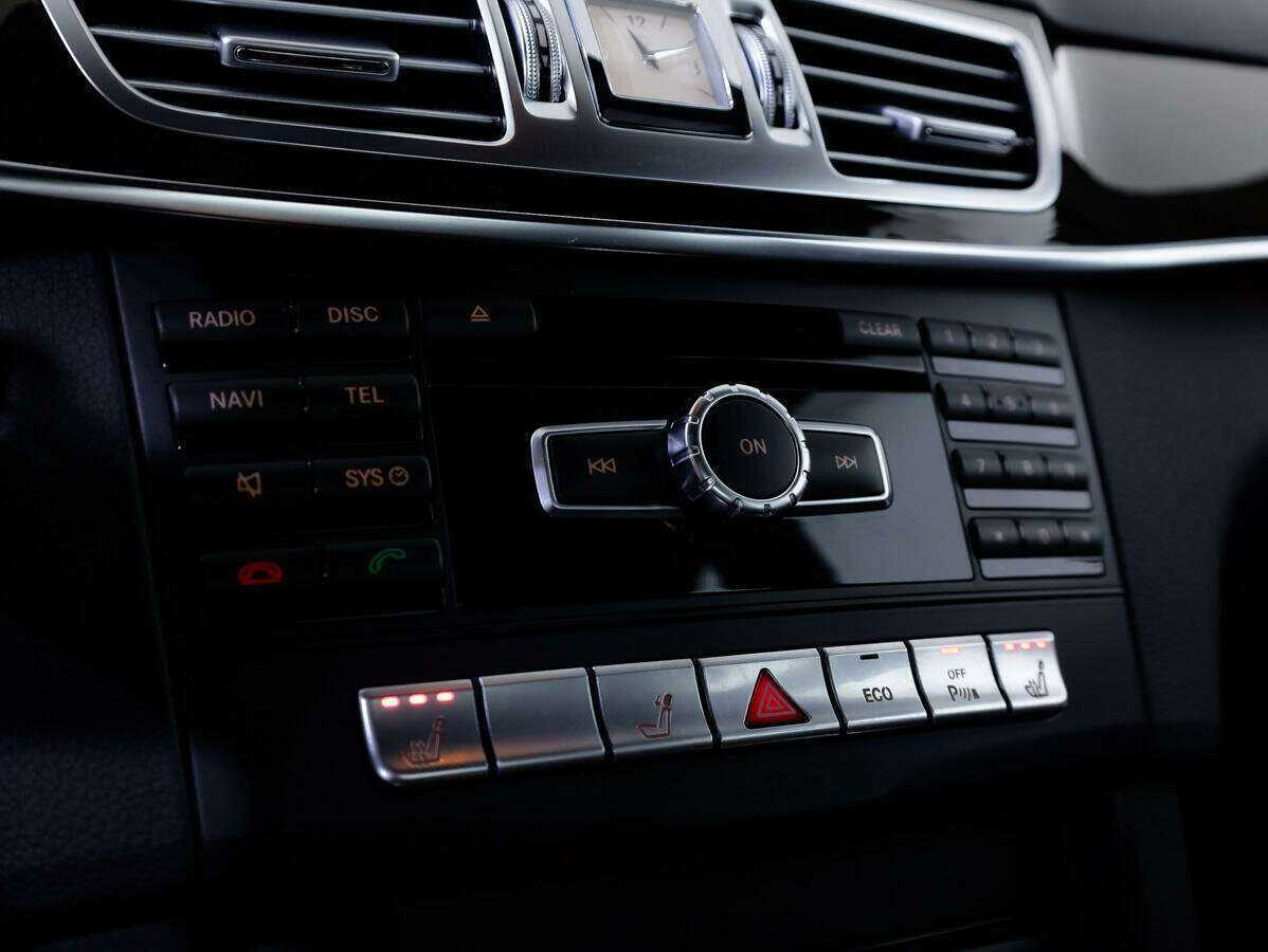 Mercedes-Benz E-Класс 2014