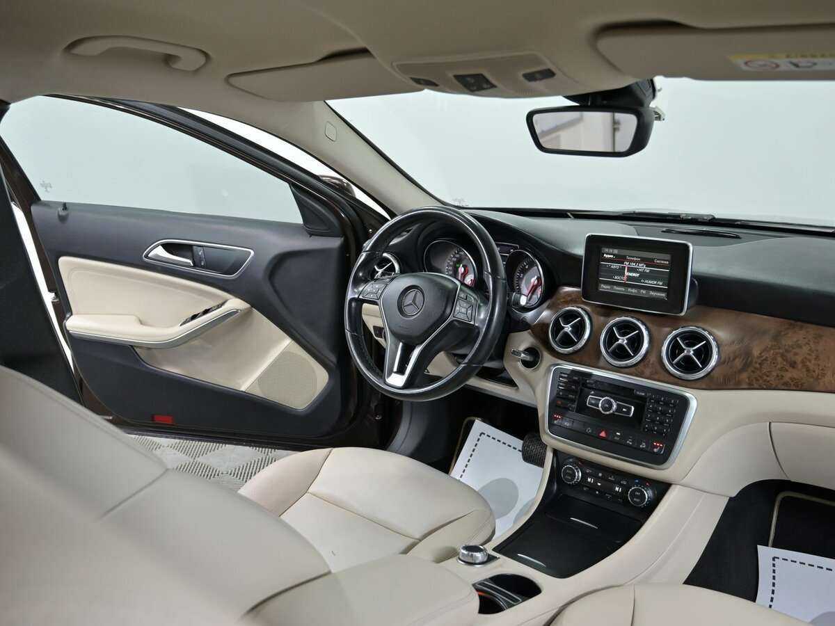 Mercedes-Benz GLA 2014