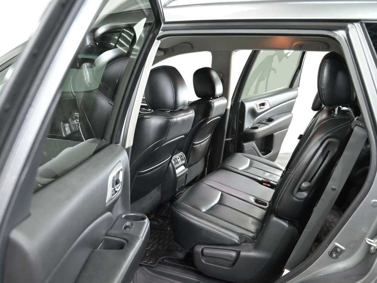 Nissan Pathfinder 2014