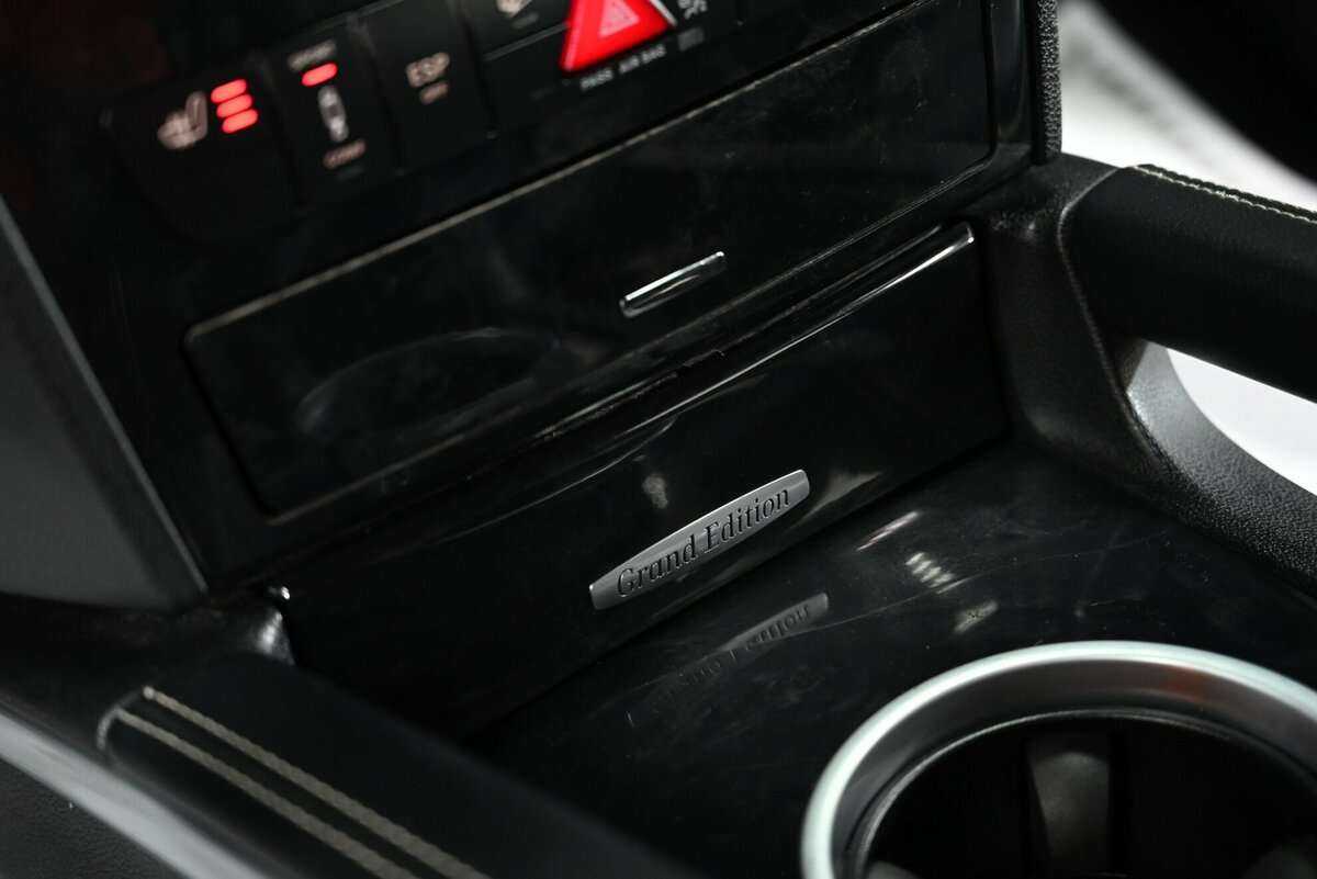 Mercedes-Benz M-Класс 2011